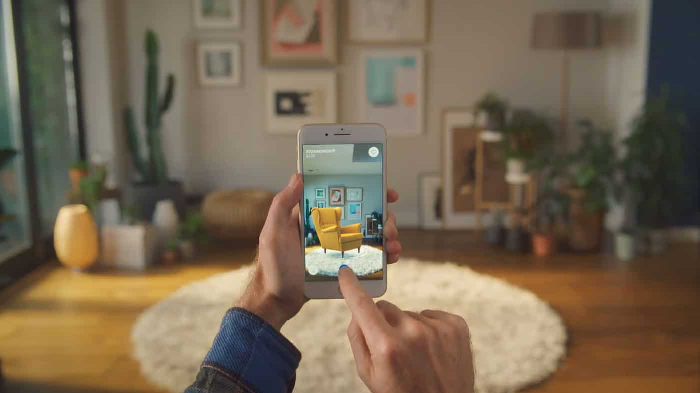 Augmented Reality Marketing: How Brands Are Using AR to Boost Engagement